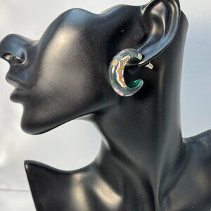 Clear Acrylic Hoops Pierced Earrings Groovy Design Fashion Costume Jewelry